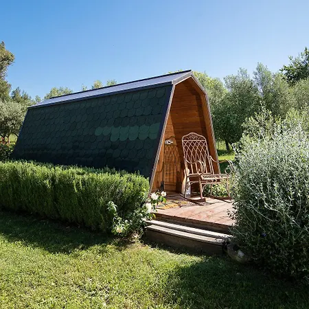 Semesterbostad House Olive