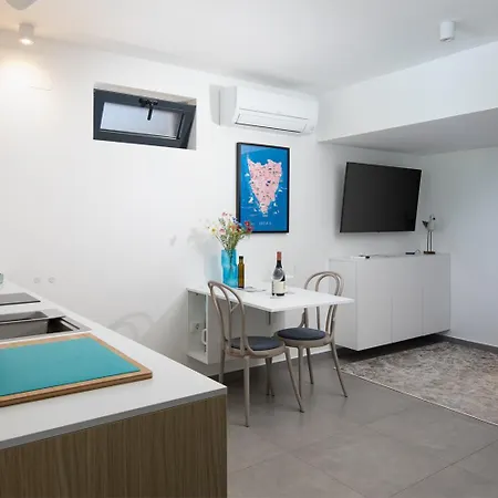 House Olive - Managed By Travel Istria בית נופש פומר
