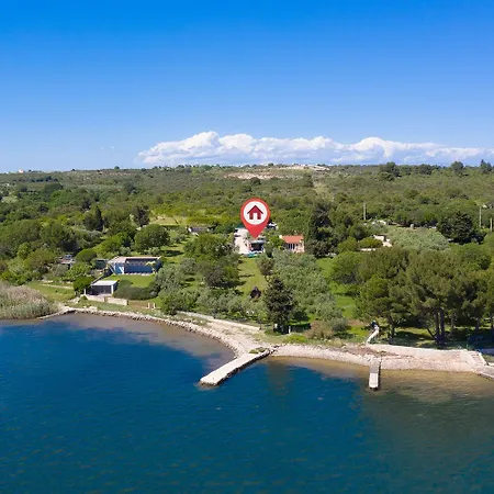 House Olive - Managed By Travel Istria פומר