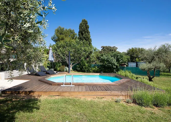 Vakantiehuis House Olive Pomer